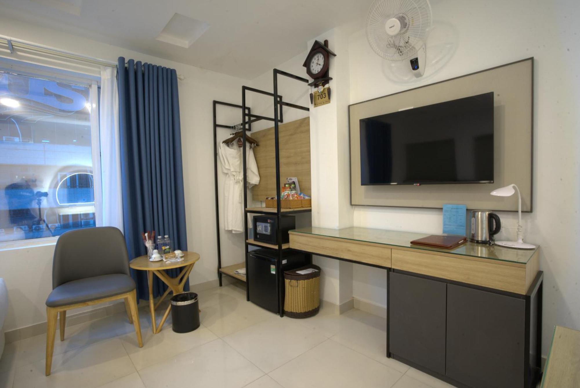 A25 Hotel - 14 Luong Huu Khanh Хошимин Экстерьер фото
