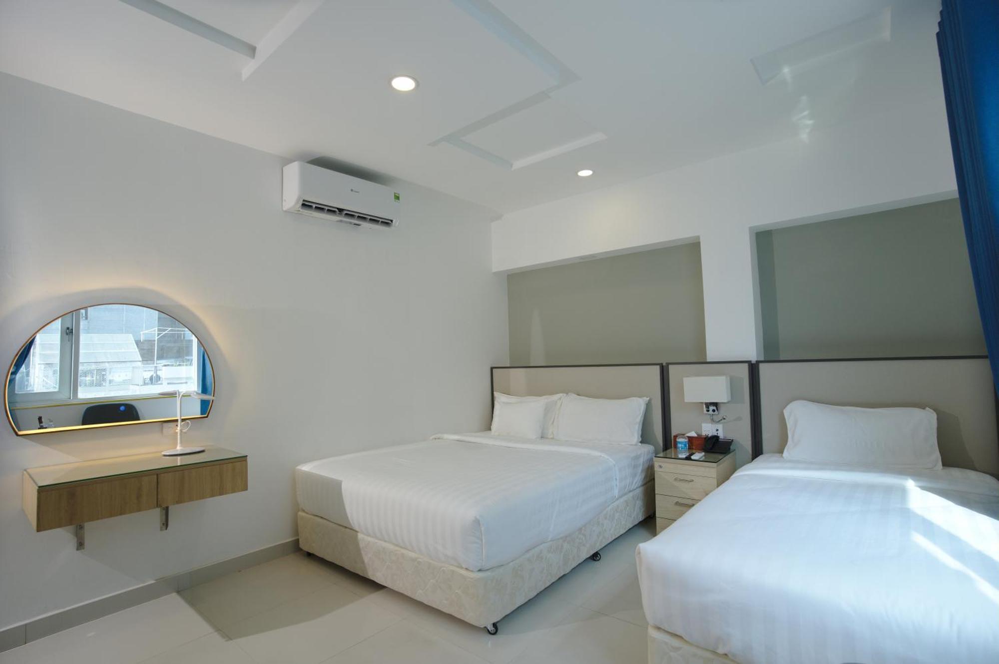 A25 Hotel - 14 Luong Huu Khanh Хошимин Экстерьер фото