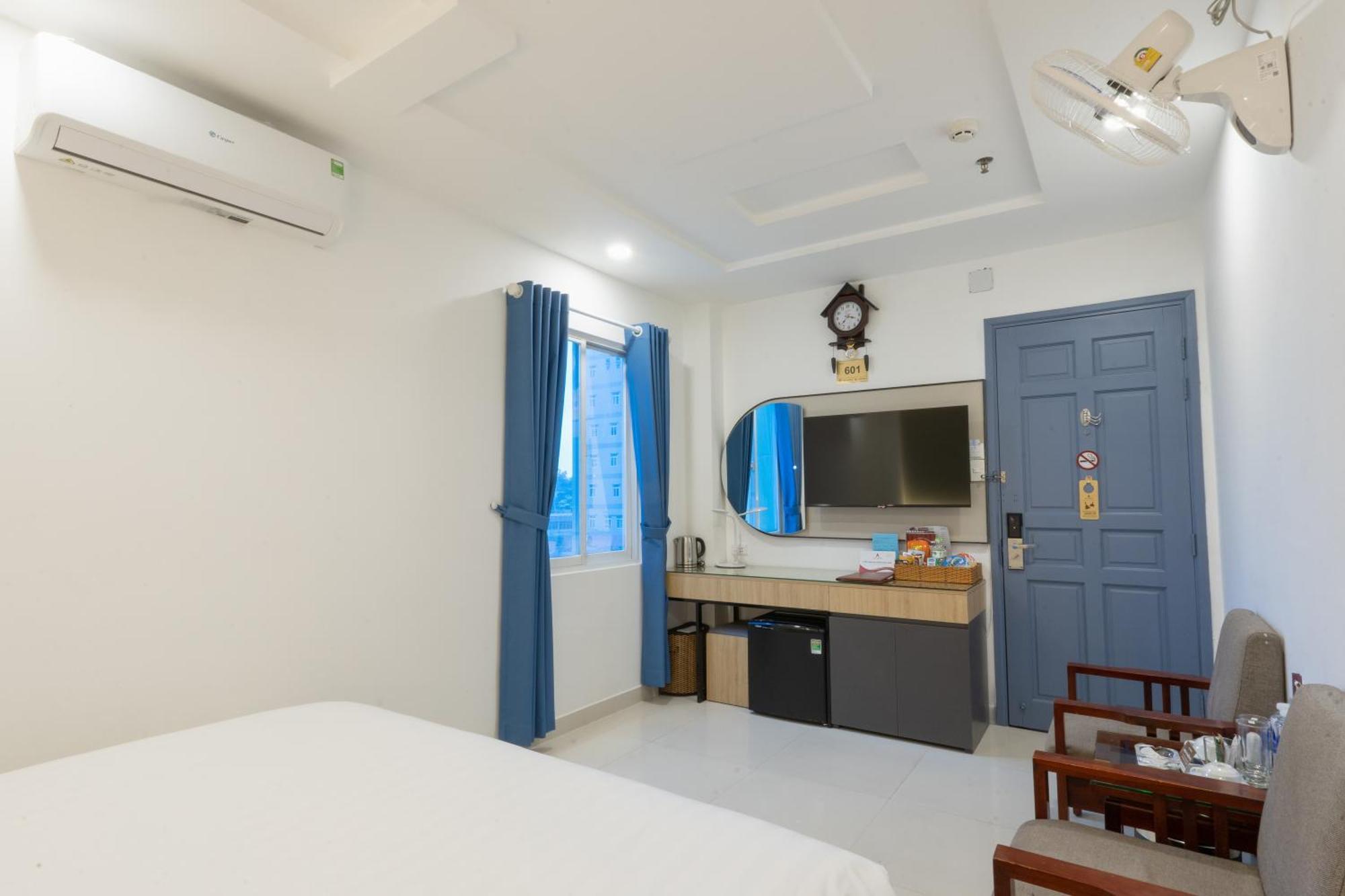 A25 Hotel - 14 Luong Huu Khanh Хошимин Экстерьер фото
