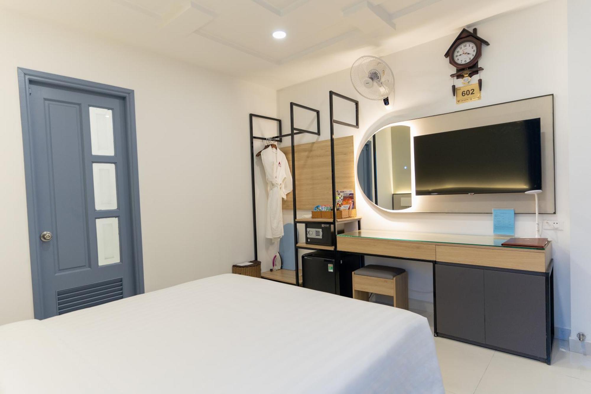 A25 Hotel - 14 Luong Huu Khanh Хошимин Экстерьер фото